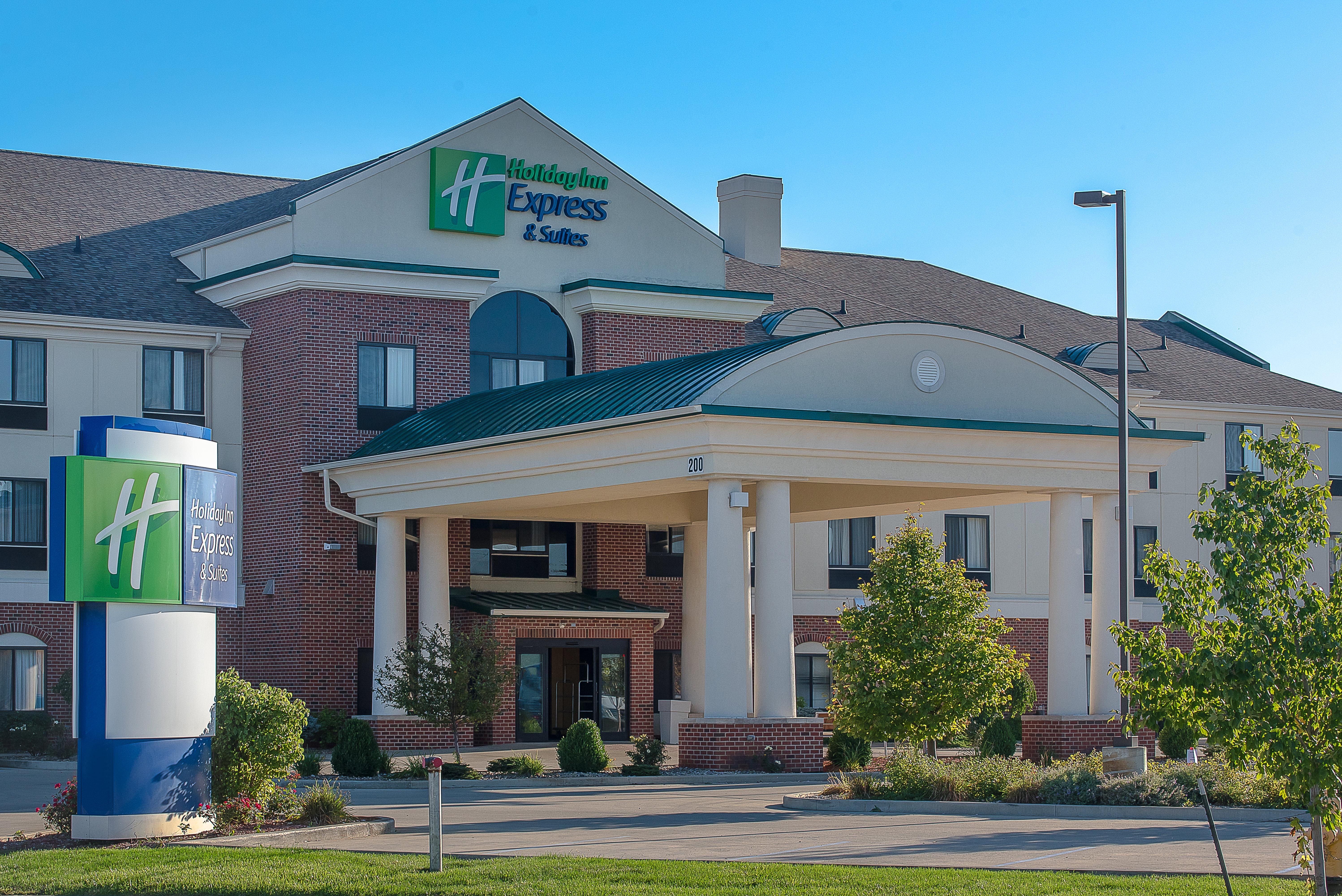 Holiday Inn Express And Suites Lafayette East, An Ihg Hotel Exterior foto