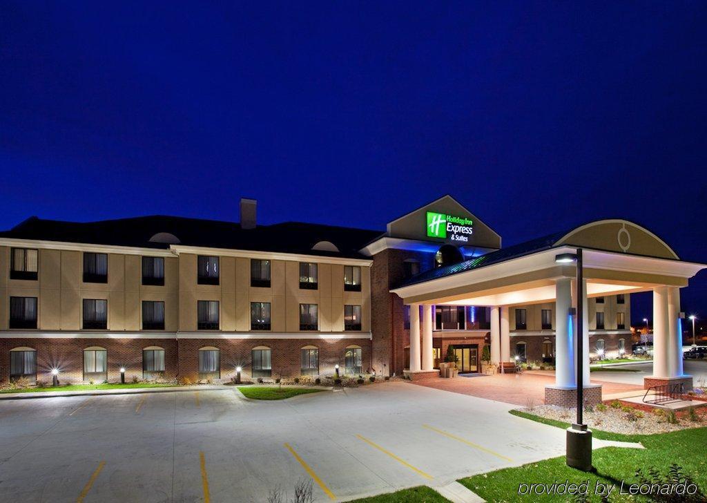 Holiday Inn Express And Suites Lafayette East, An Ihg Hotel Exterior foto